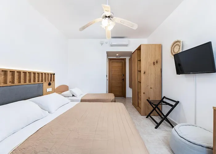 Aegean Bay 4* מרמרי